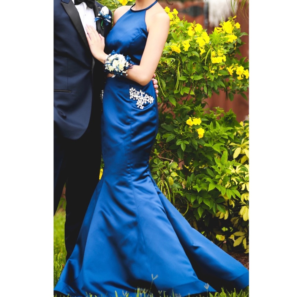 RARE! SHERRI HILL! TWO PIECE FORMAL/PROM DRESS!